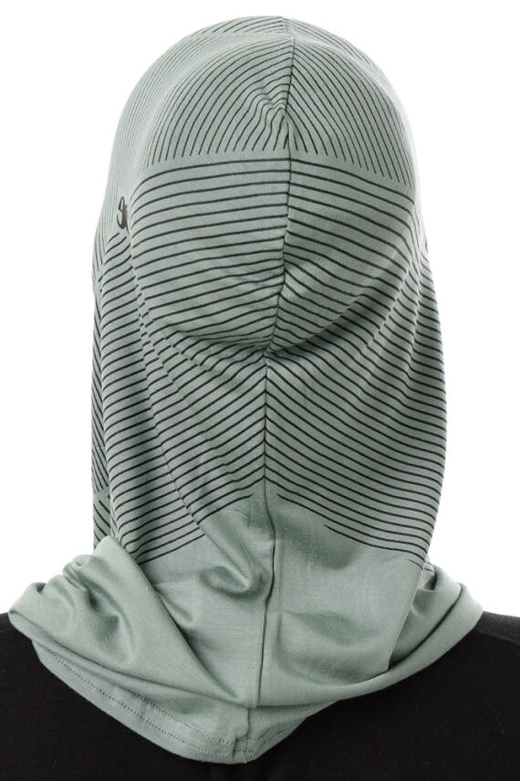 Çizgi Desenli Çapraz Spor Bone - 55