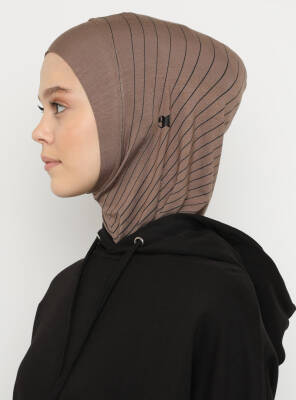 Çizgili Spor Bone - 15