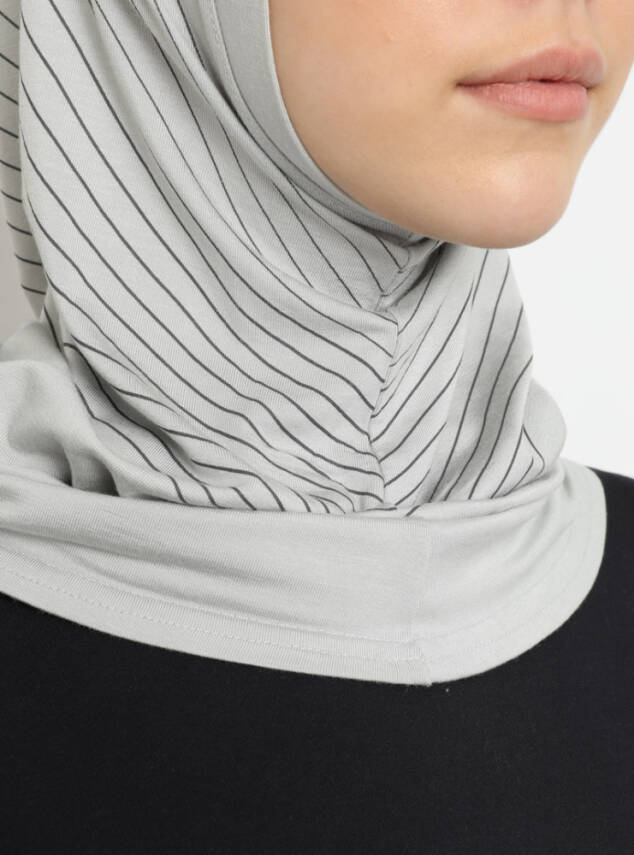 Çizgili Spor Bone - 28