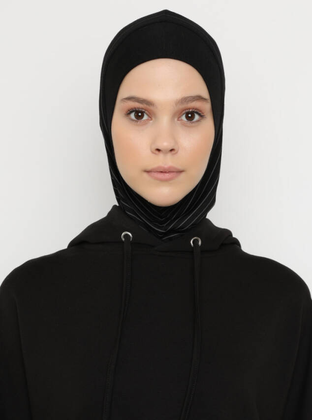 Çizgili Spor Bone - 64