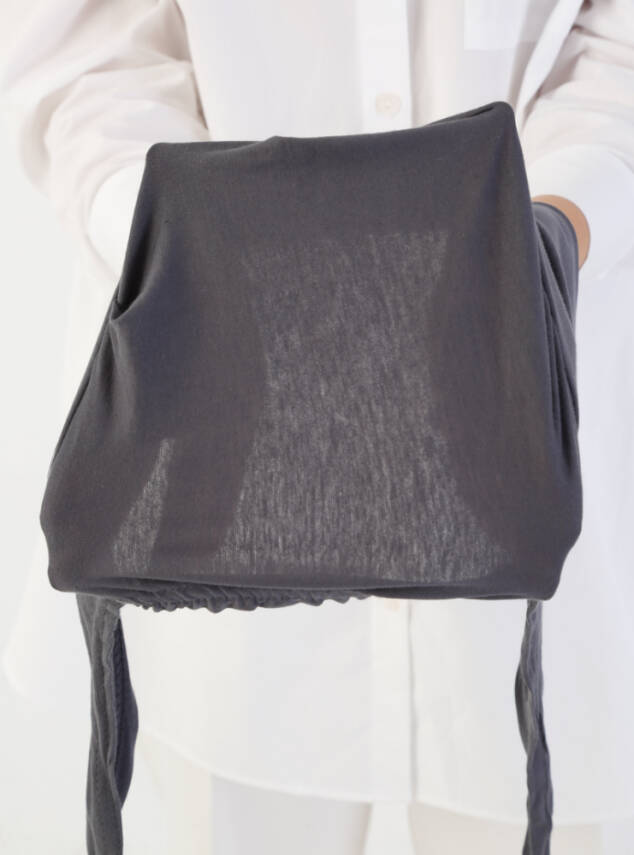 Geniş Ebatlı Likrasız Bone - 62