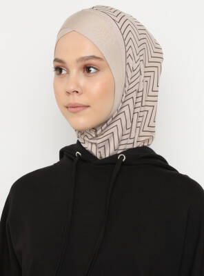 Zikzak Çizgili Çapraz Spor Bone - 18