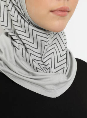 Zikzak Çizgili Spor Bone - 22