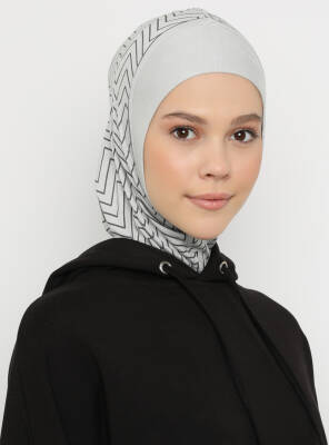 Zikzak Çizgili Spor Bone - 24