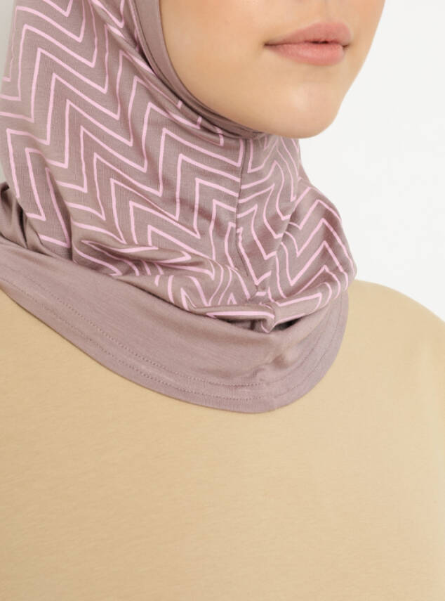 Zikzak Çizgili Spor Bone - 47