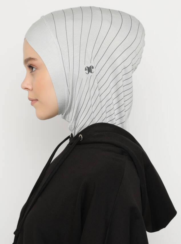 Zikzak Çizgili Spor Çapraz Bone - 31