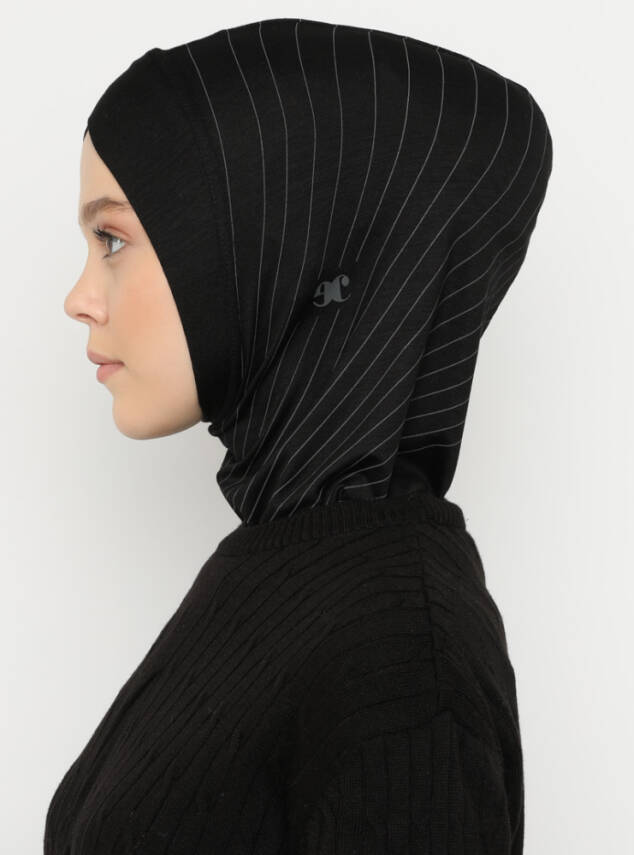 Zikzak Çizgili Spor Çapraz Bone - 73