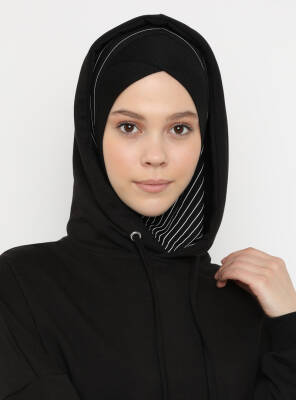 Zikzak Çizgili Spor Çapraz Bone - 76